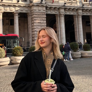 Логотип @kuuuulichik - Совещание куличей🇮🇹