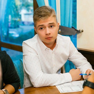 Логотип @kuzmin4 - Кузьмин 🖋