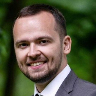 Логотип @kuzmlab - Олег Кузьмичев