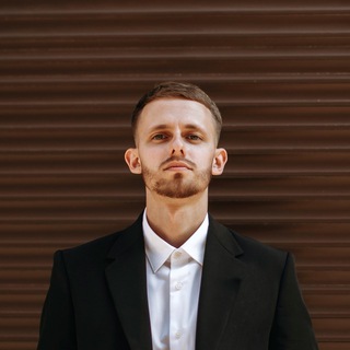 Логотип @kuznetsovvvvaleksandr - Кузнецов — дизайнер в Алисе