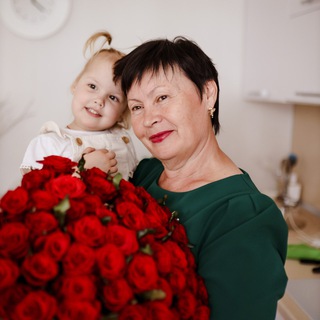 Логотип @kvadro_b - Kvadro_babulya