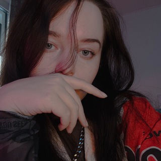 Логотип @kwadora - дарья на драйве 🔪