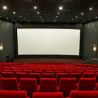 Логотип @kynotyatr - Кинотеатр