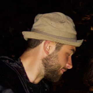 Логотип @l0veisintheair - GEORGY