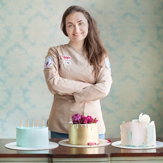 Логотип @la_tort - La_torte/Свадебные торты/Обучение/Москва