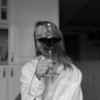 Логотип @laclactis - О вине с Любовью