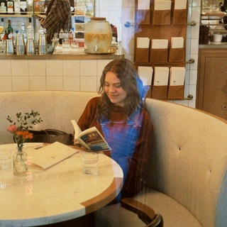 Логотип @ladablue - Жизнь по душе ♡