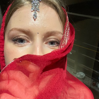 Логотип @ladkidost - Подруга из Индии