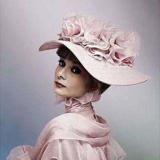 Логотип @ladyinstories - LADY in STORIES