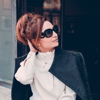 Логотип @ladyslifestyle - Ladies only • Этикет. Стиль. Культура.