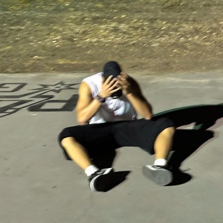 Логотип @lalinzi - iluvgoldenretriever