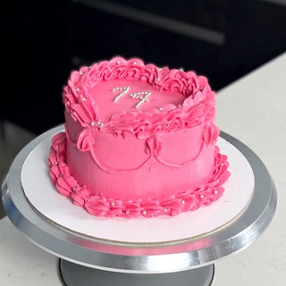 Логотип @lambet_cake - Торт-сердце Ламбет открытый урок 8-9 февраля