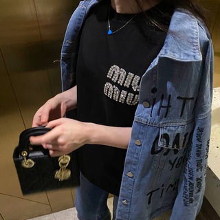 Логотип @lamodestyle - vêtements à la mode
