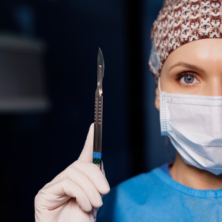 Логотип @laparogyn - В операционной у гинеколога 18+ | Юлия Чернышева