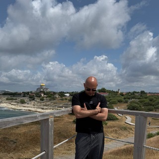 Логотип @lapenkoen - LaPenkoff