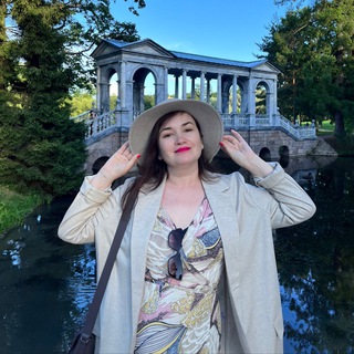 Логотип @larilorel - Larilorel