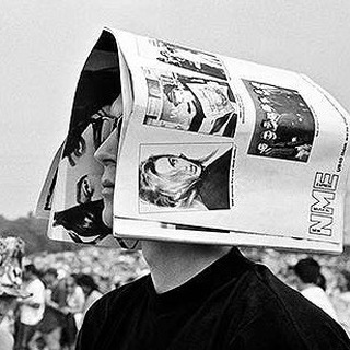 Логотип @lariproduzione - пиратские копии