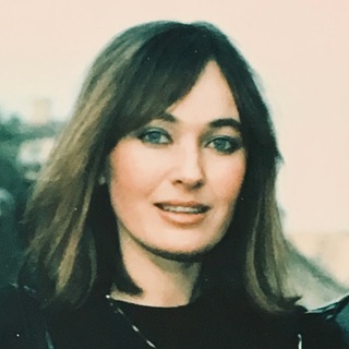 Логотип @larisaguzeevaof - Лариса Гузеева