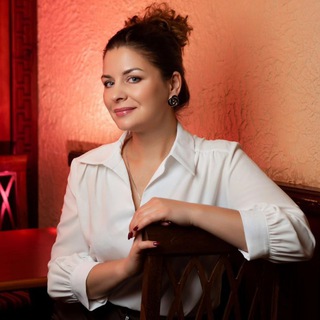 Логотип @larissapetrenko - Лариса Булакина психотерапевт