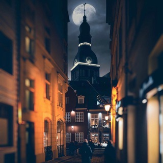 Логотип @Latviesuvalodaa - Латышский язык Latviešu valoda 🇱🇻