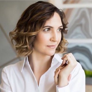 Логотип @latypova_biznes - Юрист налоги гражданское право Регина Латыпова