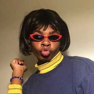 Логотип @laughwithuus - посмейся с нами