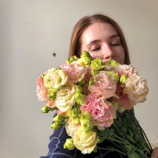 Логотип @lavandapro - ЛАВАНДА - о флористике для всех