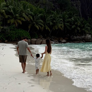 Логотип @lavieenlove - inspiration