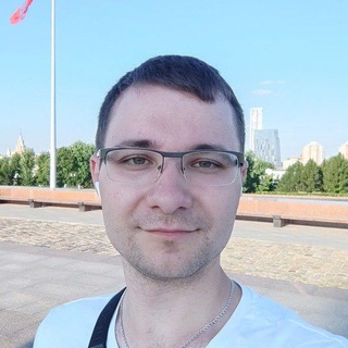 Логотип @lavieenrussie - La vie en Russie