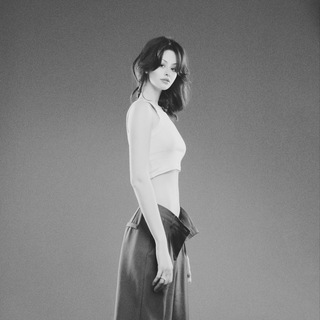 Логотип @lavrisonn - LAVRISON