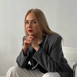 Логотип @lawyerhrustaleva - Юрист Киров Виктория Хрусталева