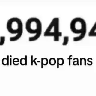 Логотип @layrsikkik - Я рускеееее я иду та канцаааа