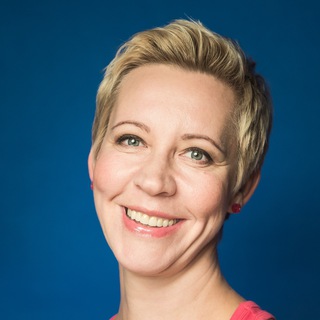 Логотип @lazarevaforever - Tatiana Lazareva