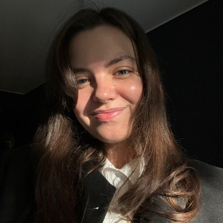 Логотип @lazydostigator - Ленивый достигатор