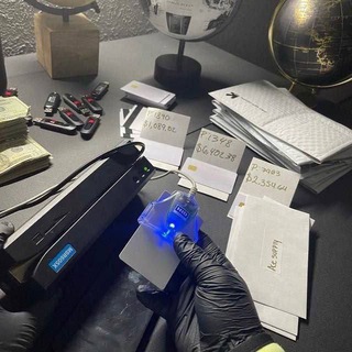 Логотип @leaderspro0 - 𝗜𝗡𝗩𝗘𝗦𝗧𝗜𝗦𝗦𝗘𝗠𝗘𝗡𝗧 𝗖𝗔𝗦𝗛 𝗢𝗨𝗧 💸