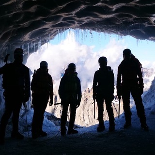 Логотип @leadmeguideme - Записки горного гида