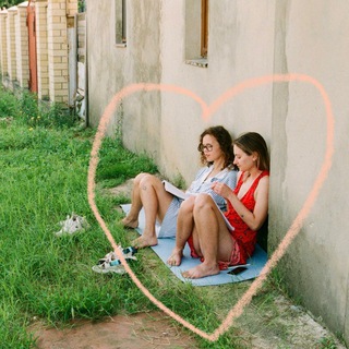 Логотип @leagueoftenders - Лига нежных