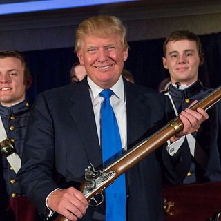 Логотип @leaked_bombs - Leaked Bombs