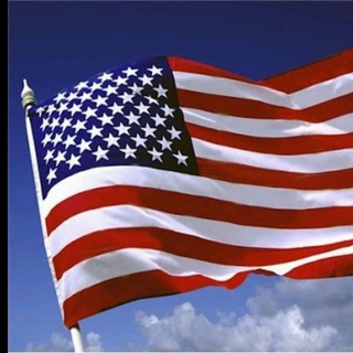 Логотип @learnenglishboysgirls - English chatting club