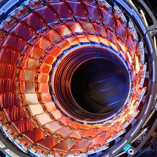 Логотип @lecollider - Large Emotional Collider