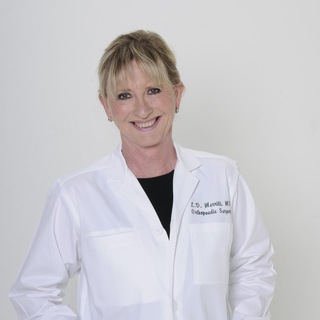 Логотип @leemerritt - Dr. Lee Merritt