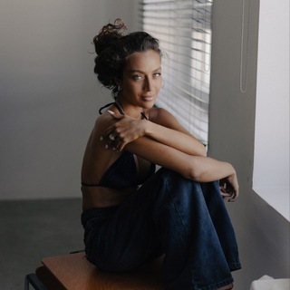 Логотип @leesoullife - lee_life