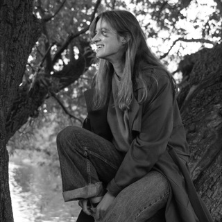 Логотип @lefarova - lefarova.🐇