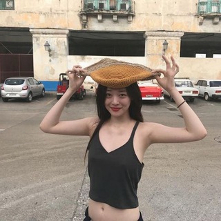 Логотип @legendoynasti - легкнды от настеньки