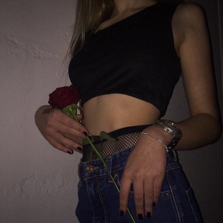 Логотип @lekkarstvo - лекарственный препарат