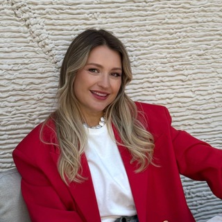 Логотип @lenasobol_school - Лена Соболь / заявки и личный бренд для турагента