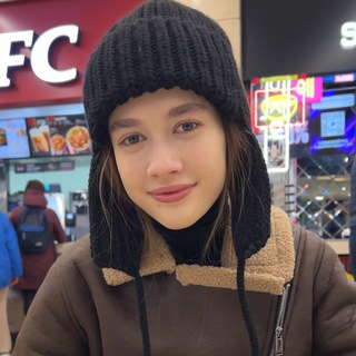 Логотип @leralvl_inst - лералвл