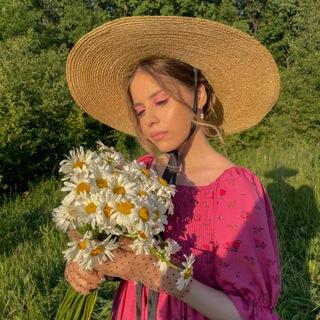 Логотип @leria_read - Потерянная во сне🐰💕