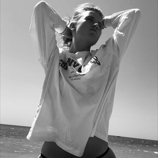 Логотип @lerjtajiik - лера крофт