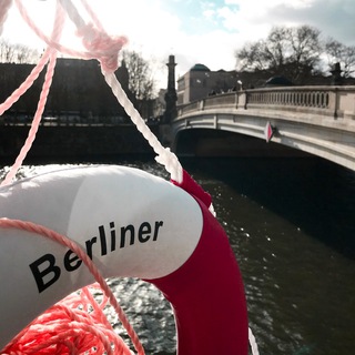 Логотип @lernedeutschmitelena - Lerne Deutsch mit Elena🇩🇪 Chat